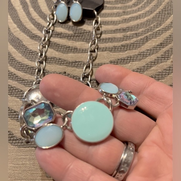 Ocean Blues Necklace & Earrings Set - Picture 3 of 4